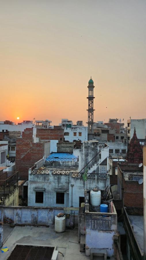 Banaras Gully House 500 Ft From The Ghats Varanasi Esterno foto