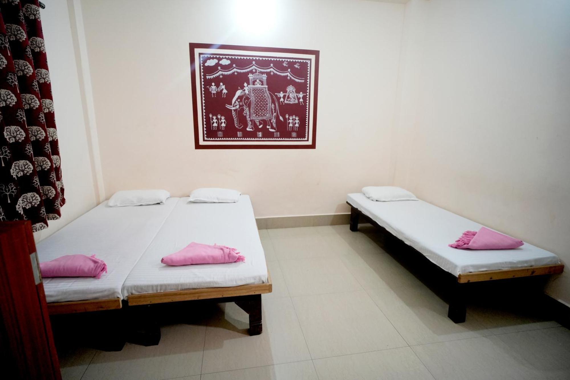 Banaras Gully House 500 Ft From The Ghats Varanasi Esterno foto