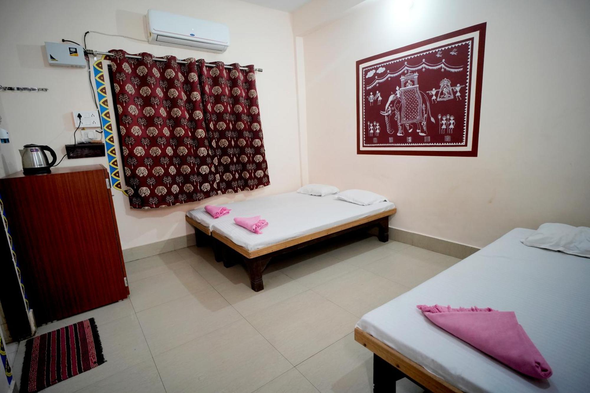 Banaras Gully House 500 Ft From The Ghats Varanasi Esterno foto
