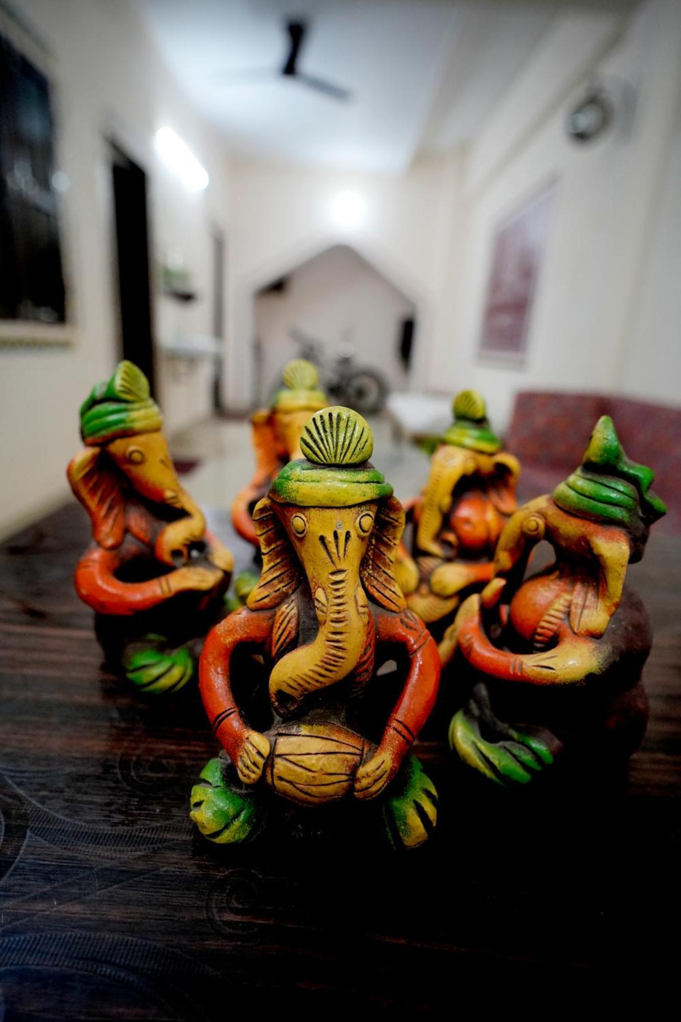 Banaras Gully House 500 Ft From The Ghats Varanasi Esterno foto